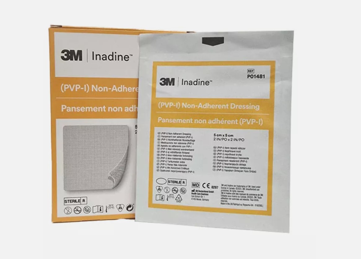 INADINE 5cm* 5cm antihaftbeschichteter Verband mit Povidon-Jod 1St.